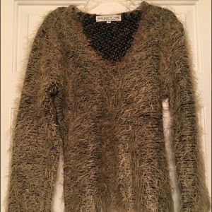 ANGELICA -VAL Brand Fuzzy V-Neck Sweater - Size Sm